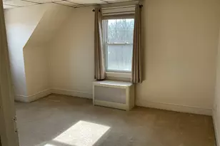 405 Mohegan Ave Pkwy, Waterford, CT 06375 - Photo 6