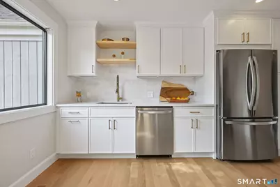 488 Commanche Lane, Stratford, CT 06614 - Photo 8