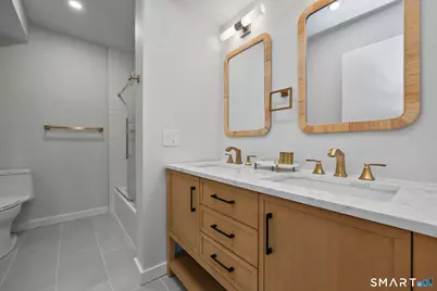 488 Commanche Lane, Stratford, CT 06614 - Photo 12