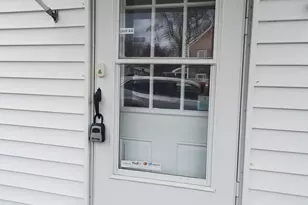 1894 Elm St, Stratford, CT 06615 - Photo 2