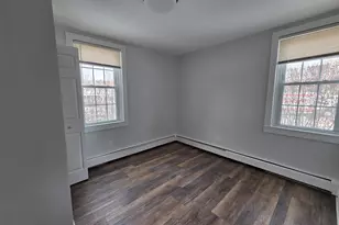 1894 Elm St, Stratford, CT 06615 - Photo 8