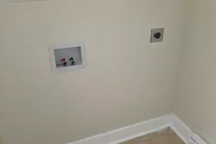 65 Prospect St, Meriden, CT 06451 - Photo 10