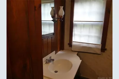 82 River Road, Essex, CT 06426 - Photo 14