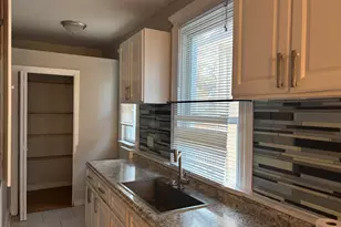 142 Lombard St, New Haven, CT 06513 - Photo 6