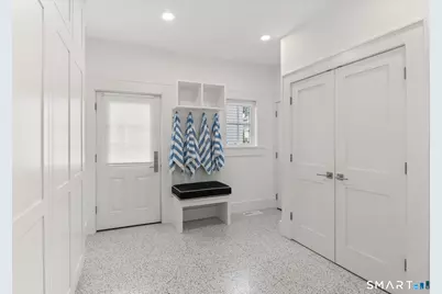 41 Rowayton Avenue, Norwalk, CT 06853 - Photo 18