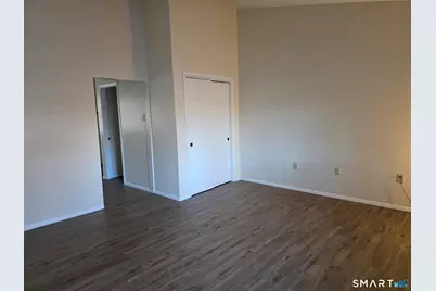 100 Hickory Street #L, Norwich, CT 06360 - Photo 4