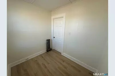 30 Jefferson Avenue, New London, CT 06320 - Photo 6