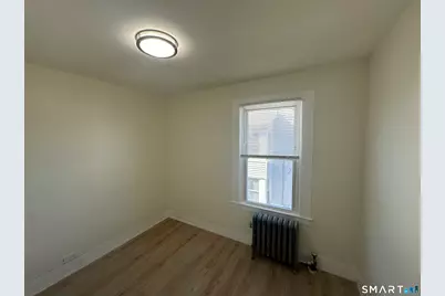 30 Jefferson Avenue, New London, CT 06320 - Photo 4