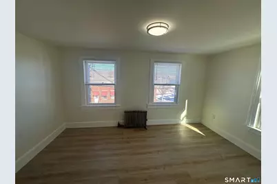 30 Jefferson Avenue, New London, CT 06320 - Photo 10