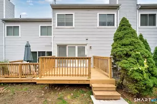 7 Midway Dr, Cromwell, CT 06416 - Photo 2