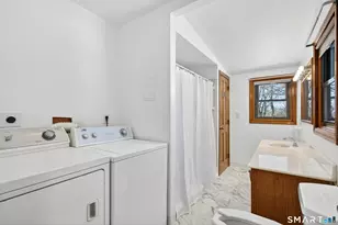 12 Pine St, Waterford, CT 06385 - Photo 24