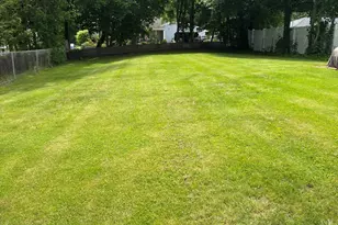 65 Cass St, Meriden, CT 06450 - Photo 8