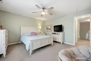 560 Silver Sands Rd, East Haven, CT 06512 - Photo 20