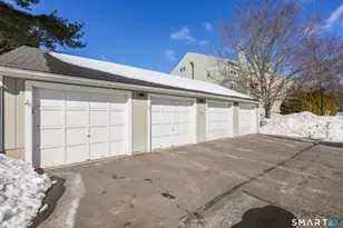 312 Carlton Ln, Rocky Hill, CT 06067 - Photo 2