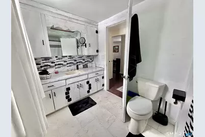 453 Route 81, Killingworth, CT 06419 - Photo 16