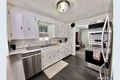 453 Route 81, Killingworth, CT 06419 - Photo 6