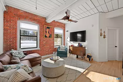 222 Williams Street East #APT 223, Glastonbury, CT 06033 - Photo 2