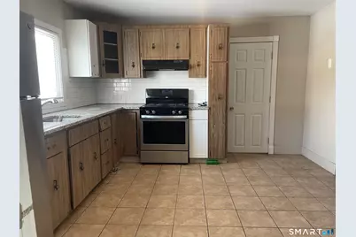 227 Arctic Street, Bridgeport, CT 06608 - Photo 16