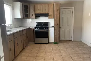 227 Arctic St, Bridgeport, CT 06608 - Photo 16