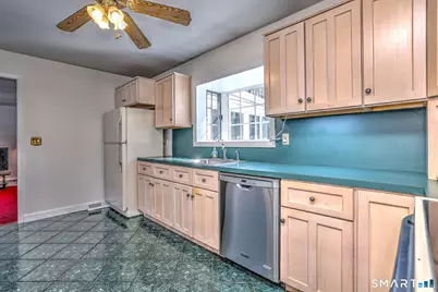 30 Crestview Terrace, Wallingford, CT 06492 - Photo 10