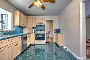 30 Crestview Terrace, Wallingford, CT 06492 - Photo 12