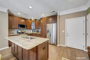 503 Center Meadow Ln, Danbury, CT 06810 - Photo 10