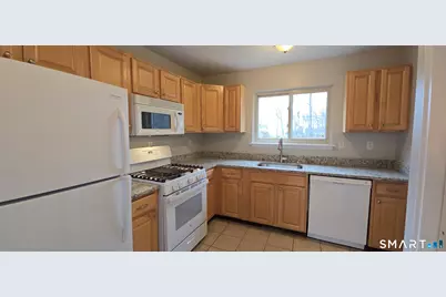 28 Larkspur Drive #28, Cromwell, CT 06416 - Photo 12