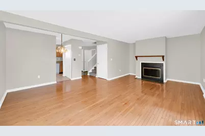 28 Larkspur Drive #28, Cromwell, CT 06416 - Photo 14