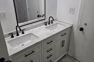 236 Brooks St, Bridgeport, CT 06608 - Photo 4