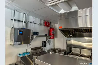 150 Chelsea Harbor Drive, Norwich, CT 06360 - Photo 10