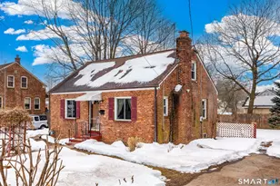 15 Upton St, Windsor, CT 06095 - Photo 4