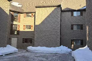 181 Loomis Dr, West Hartford, CT 06107 - Photo 2