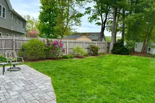 35 Hardwood Rd, Plainville, CT 06062 - Photo 18