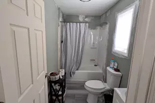 56 Catherine St, Hartford, CT 06106 - Photo 16