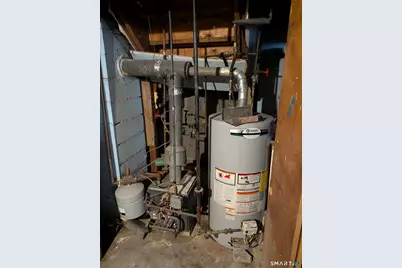 56 Catherine Street, Hartford, CT 06106 - Photo 18