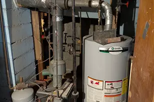 56 Catherine St, Hartford, CT 06106 - Photo 18