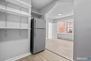 25 Whittier St, Bridgeport, CT 06605 - Photo 2