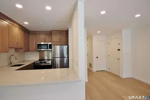 81 Courtland Ave, Stamford, CT 06902 - Photo 6