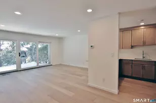 81 Courtland Ave, Stamford, CT 06902 - Photo 8