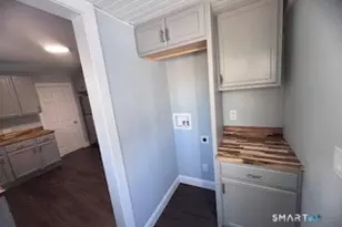 878 Hope St, Stamford, CT 06907 - Photo 10