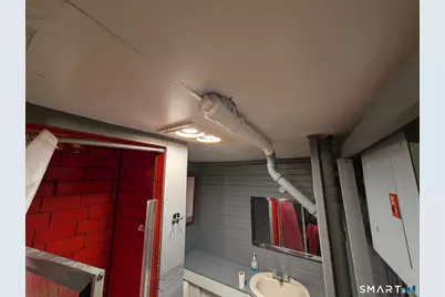 60 Catherine Street #60, Hartford, CT 06106 - Photo 32