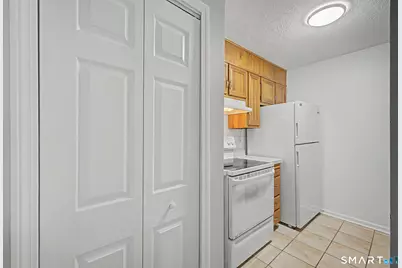 34A Padanaram Road #125, Danbury, CT 06811 - Photo 10