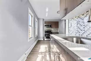 746 Maple St, Bridgeport, CT 06608 - Photo 4