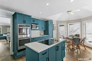 8 Iris Ln, Westport, CT 06880 - Photo 12