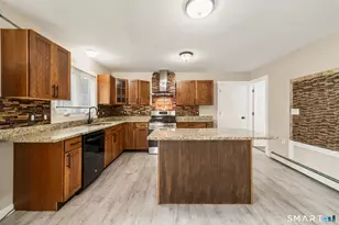 108 Nelson Ave, Waterbury, CT 06705 - Photo 6