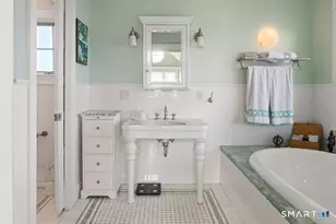 4 Point Rd, Old Saybrook, CT 06475 - Photo 16