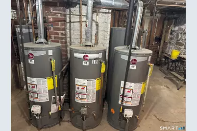 423 Whalley Avenue, New Haven, CT 06511 - Photo 24