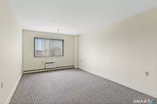 51 Schuyler Ave, Stamford, CT 06902 - Photo 12