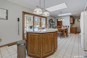 15 Wallace St, West Haven, CT 06516 - Photo 6