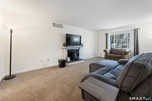 41 Coach Dr, Southington, CT 06489 - Photo 8